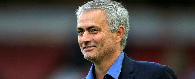 Mourinho: “Spinazzola? E’ positivo, ma non lo avremo per molto” Mourinho: “Spinazzola? E’ positivo, ma non lo avremo per molto”