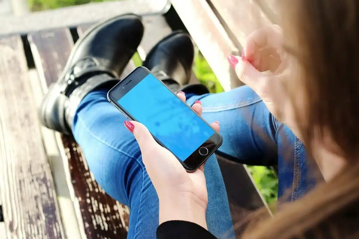 Sempre meno contanti e più carte di credito: merito anche del commercio online Sempre meno contanti e più carte di credito: merito anche del commercio online