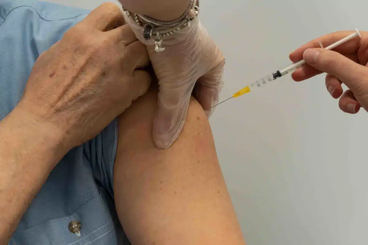 Terza dose di vaccino, si parte il 20 settembre Terza dose di vaccino, si parte il 20 settembre