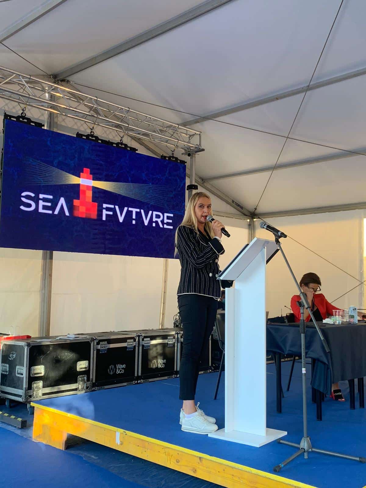SeaFuture2021, Sottosegretario Pucciarelli: chiudiamo edizione di successo, abilitante nel sinergizzare cluster marittimo e contribuire a diffondere consapevolezza su ruolo vitale dei mari SeaFuture2021, Sottosegretario Pucciarelli: chiudiamo edizione di successo, abilitante nel sinergizzare cluster marittimo e contribuire a diffondere consapevolezza su ruolo vitale dei mari