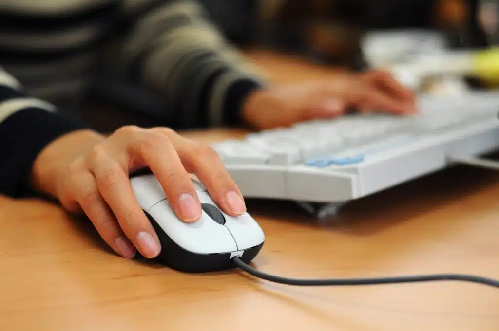 Cybersesso e sex coach, come la pandemia ha cambiato la sessualità degli italiani Cybersesso e sex coach, come la pandemia ha cambiato la sessualità degli italiani