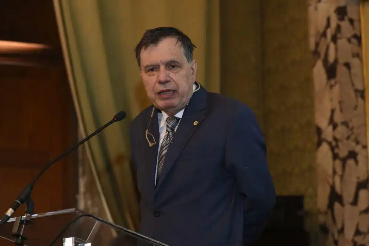 L’italiano Giorgio Parisi vince il premio Nobel per la Fisica L’italiano Giorgio Parisi vince il premio Nobel per la Fisica