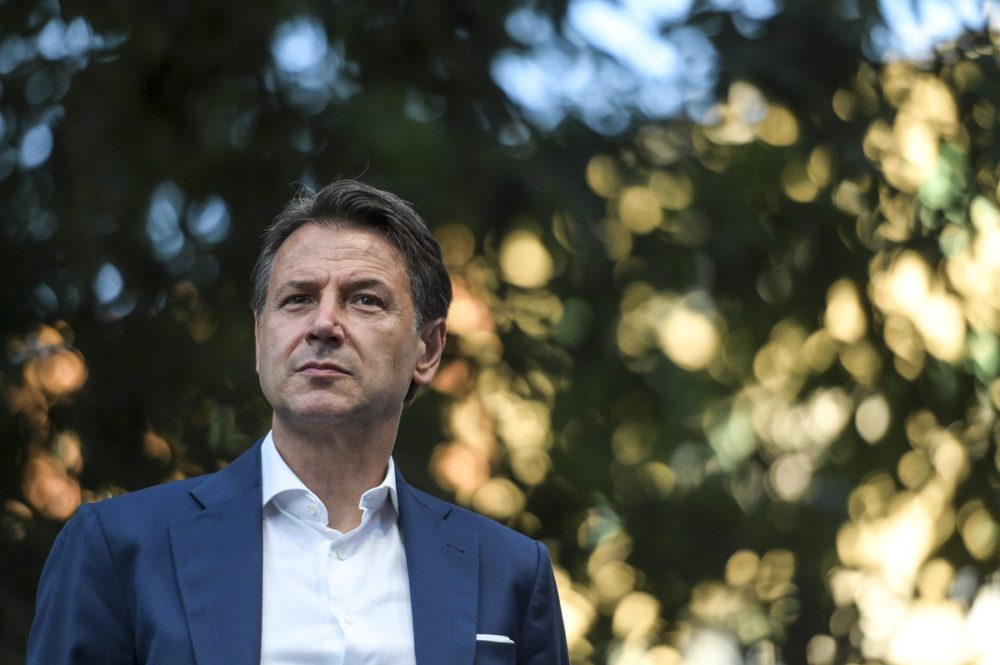 Conte: “La missione Covid russa a Bergamo? Solo sanitaria, totale trasparenza” Conte: “La missione Covid russa a Bergamo? Solo sanitaria, totale trasparenza”