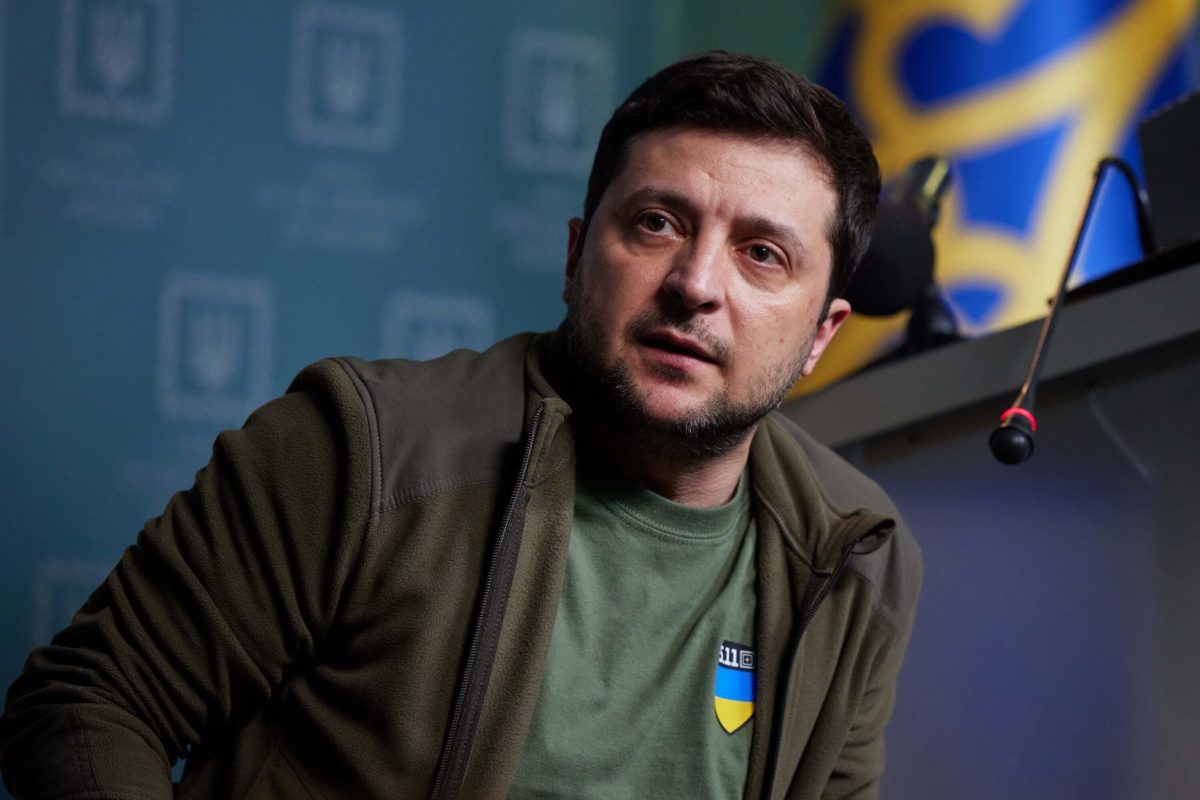 Zelensky alla Camera: “Già 117 bambini uccisi. Mariupol come la vostra Genova, ora solo rovine” Zelensky alla Camera: “Già 117 bambini uccisi. Mariupol come la vostra Genova, ora solo rovine”