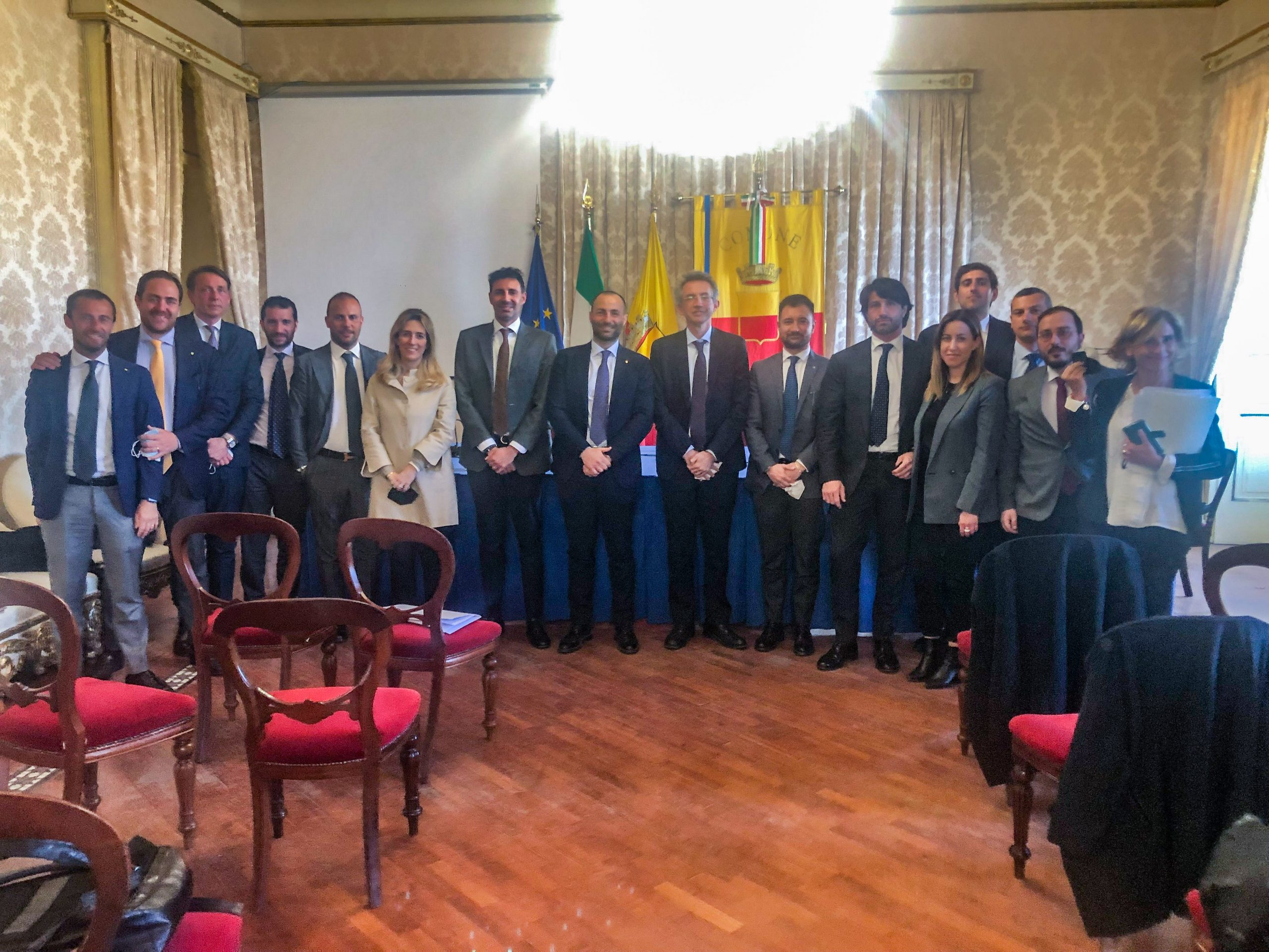 Il patto per la next generation e le proposte per lo sviluppo di Napoli presentate dai giovani imprenditori della rete “Uniti per Napoli” Il patto per la next generation e le proposte per lo sviluppo di Napoli presentate dai giovani imprenditori della rete “Uniti per Napoli”