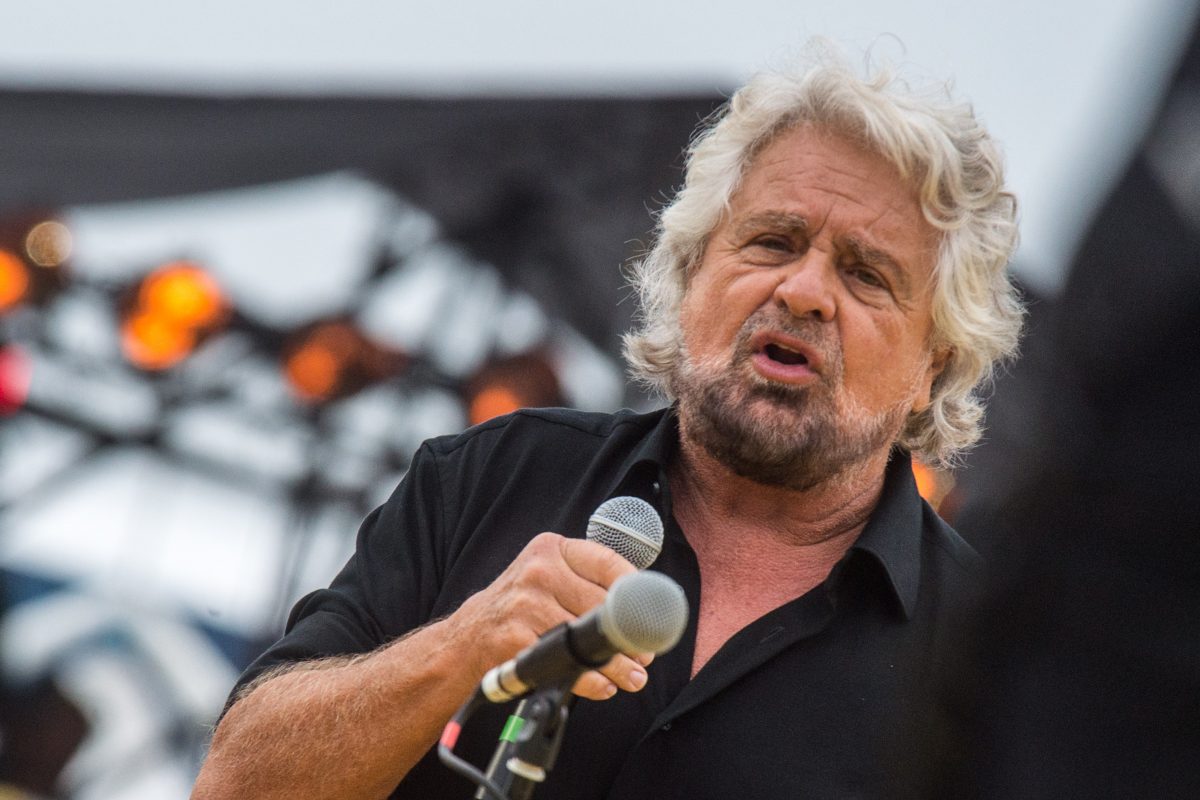Grillo: “Serve indipendenza energetica, stiamo entrando in guerra senza saperlo” Grillo: “Serve indipendenza energetica, stiamo entrando in guerra senza saperlo”