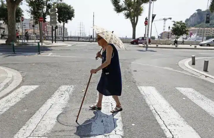 A luglio il 20% di morti in più rispetto agli anni precedenti: il caldo tra le cause A luglio il 20% di morti in più rispetto agli anni precedenti: il caldo tra le cause