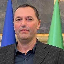 Catarci: tra pochi mesi arrivano super poteri ai Municipi di Roma, ma se eletto sarò un parlamentare di quartiere Catarci: tra pochi mesi arrivano super poteri ai Municipi di Roma, ma se eletto sarò un parlamentare di quartiere
