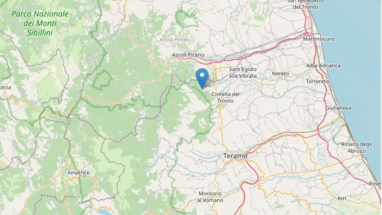 Ad Ascoli Piceno due scosse di terremoto consecutive Ad Ascoli Piceno due scosse di terremoto consecutive