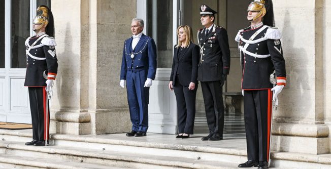Da von der Leyen a Biden, le reazioni internazionali all’incarico di Meloni Da von der Leyen a Biden, le reazioni internazionali all’incarico di Meloni