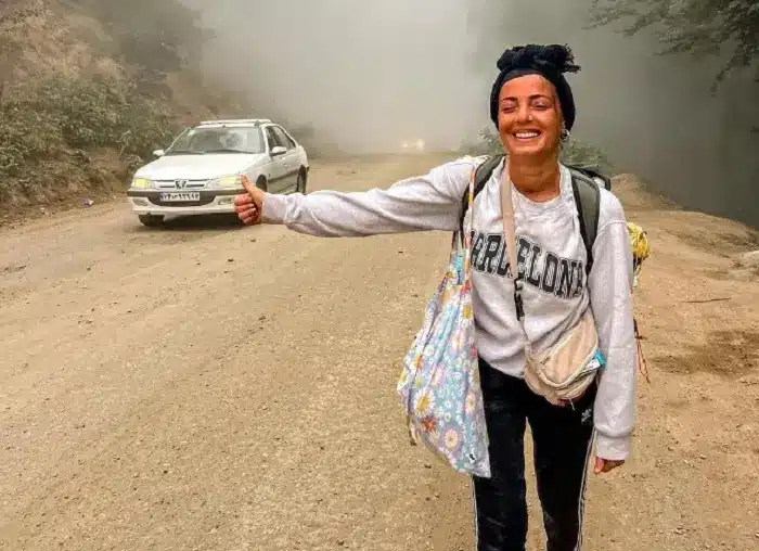 Ragazza italiana fermata in Iran, verifiche della Farnesina Ragazza italiana fermata in Iran, verifiche della Farnesina