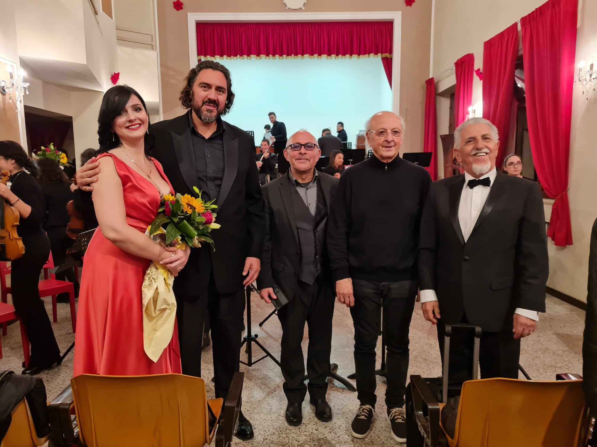 <strong>GRANDE SUCCESSO DEL TENORE GIANLUCA SCIARPELLETTI CON L’ORCHESTRA SINFONICA DI SALVATORE ACCARDO E ALBERTO VERONESI DIRETTA DAL MAESTRO MAURIZIO BARBACINI</strong> <strong>GRANDE SUCCESSO DEL TENORE GIANLUCA SCIARPELLETTI CON L’ORCHESTRA SINFONICA DI SALVATORE ACCARDO E ALBERTO VERONESI DIRETTA DAL MAESTRO MAURIZIO BARBACINI</strong>