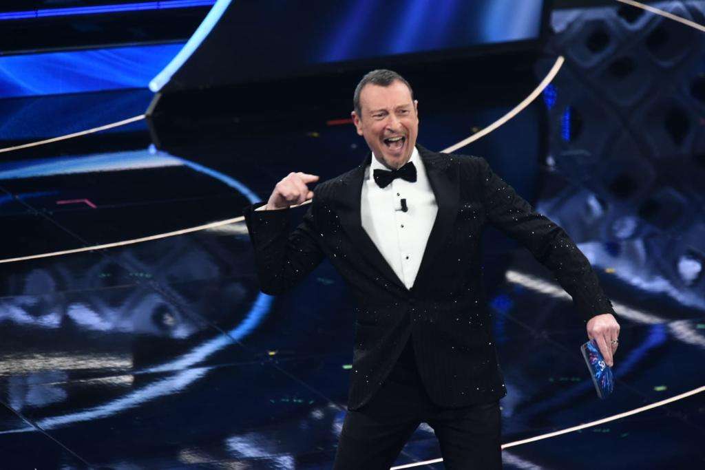 Sanremo 2023, stasera si comincia: la guida al Festival e la scaletta di martedì 7 febbraio Sanremo 2023, stasera si comincia: la guida al Festival e la scaletta di martedì 7 febbraio