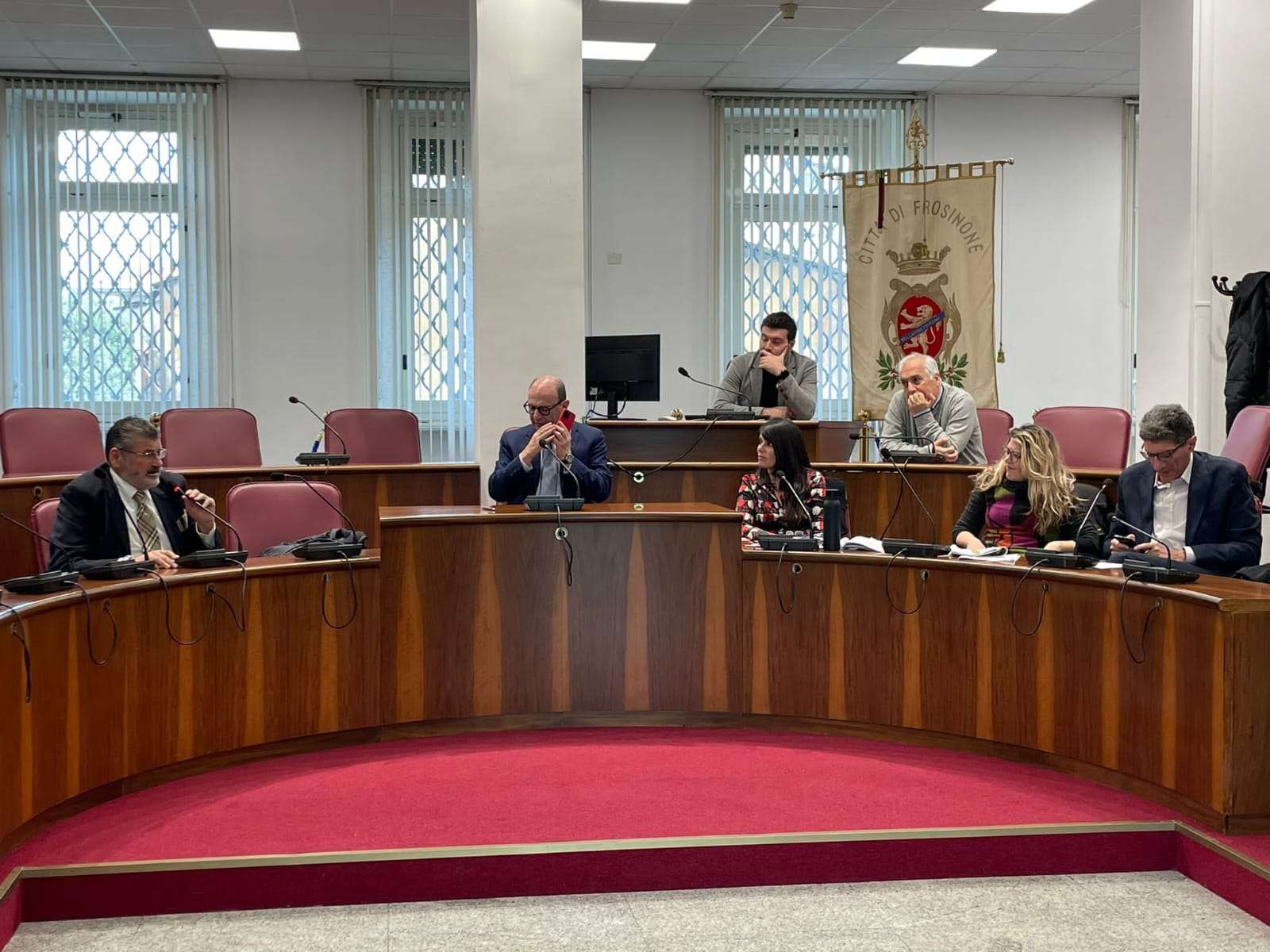 FROSINONE, INCONTRO SULLA CO-PIANIFICAZIONE TERRITORIALE, QUADRINI: “UTILIZZARE LE RISORSE EUROPEE PER TRASFORMARE LE NOSTRE CITTA’ IN AREE SMART” FROSINONE, INCONTRO SULLA CO-PIANIFICAZIONE TERRITORIALE, QUADRINI: “UTILIZZARE LE RISORSE EUROPEE PER TRASFORMARE LE NOSTRE CITTA’ IN AREE SMART”