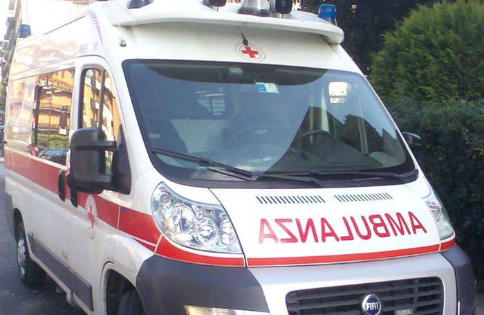 A Milano una ciclista muore dopo essere stata travolta da una betoniera A Milano una ciclista muore dopo essere stata travolta da una betoniera