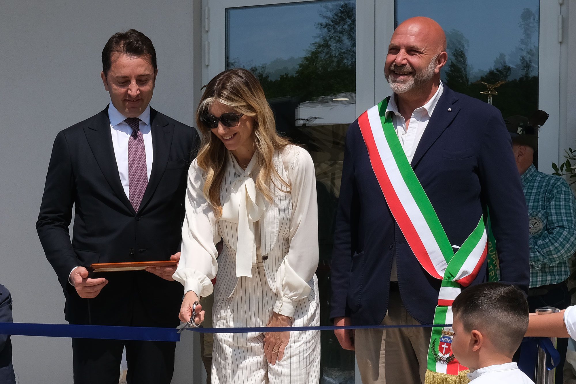 Amatrice: consegnato da Impredo Spa alla Comunità Il Centro Polifunzionale “Pio Cretaro” che sarà dedicato alla gestione delle emergenze sul territorio Amatrice: consegnato da Impredo Spa alla Comunità Il Centro Polifunzionale “Pio Cretaro” che sarà dedicato alla gestione delle emergenze sul territorio