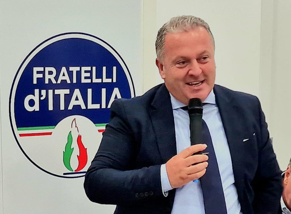 AGRICOLTURA, SAMBUCCI: “DALLA REGIONE UN FORTE SEGNALE A SOSTEGNO DELLE IMPRESE AGRICOLE, DEI GIOVANI E DELLE COMUNITA’ LOCALI” AGRICOLTURA, SAMBUCCI: “DALLA REGIONE UN FORTE SEGNALE A SOSTEGNO DELLE IMPRESE AGRICOLE, DEI GIOVANI E DELLE COMUNITA’ LOCALI”