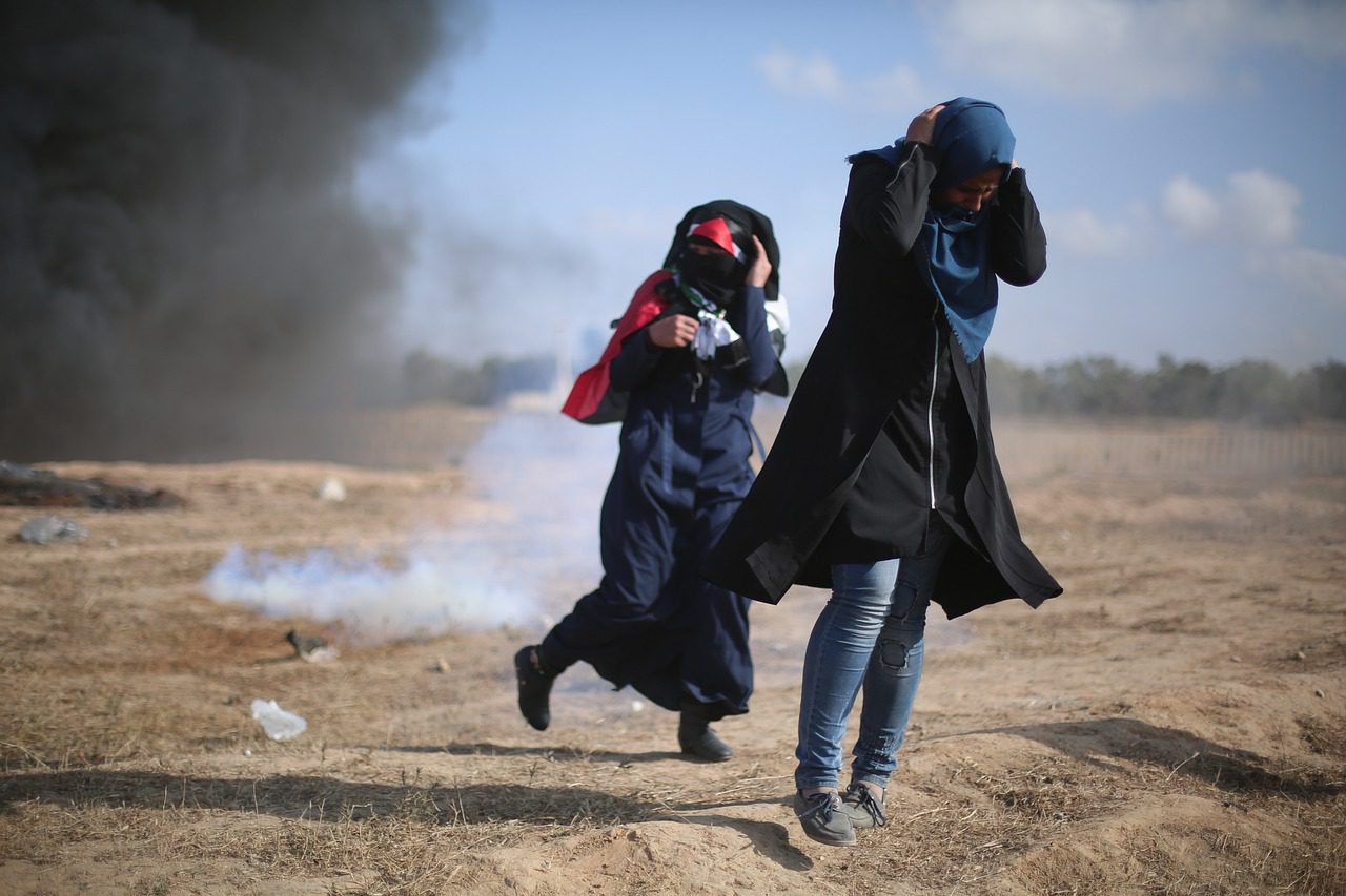 Gaza, a un mese dalla guerra crescono gli appelli al cessate fuoco. Oltre 10mila morti Gaza, a un mese dalla guerra crescono gli appelli al cessate fuoco. Oltre 10mila morti