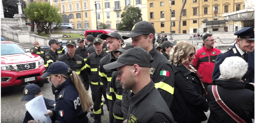 DonatoriNati, raccolta straordinaria di sangue: le Donne Unite per dire No alla Violenza in Piazza del Viminale DonatoriNati, raccolta straordinaria di sangue: le Donne Unite per dire No alla Violenza in Piazza del Viminale