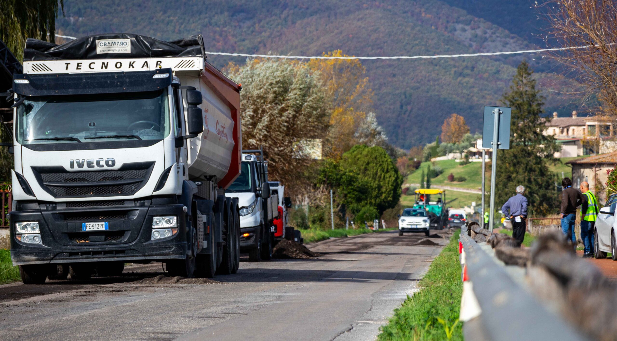 Rieti: Nuovi asfalti nella Piana Reatina: si prosegue sulla prov.le per Reopasto, resta il senso unico alternato Rieti: Nuovi asfalti nella Piana Reatina: si prosegue sulla prov.le per Reopasto, resta il senso unico alternato