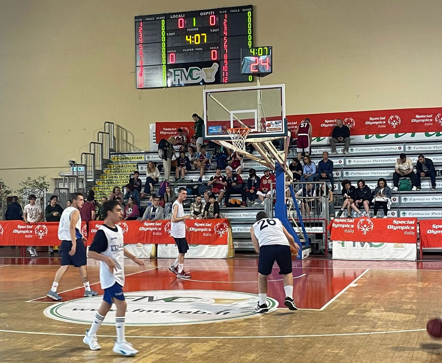 Ferentino: Il Presidente del Consiglio della Provincia di Frosinone, Quadrini, partecipa alla finale dello Special Olympics Italia – Speciale Basket 2024 Ferentino: Il Presidente del Consiglio della Provincia di Frosinone, Quadrini, partecipa alla finale dello Special Olympics Italia – Speciale Basket 2024