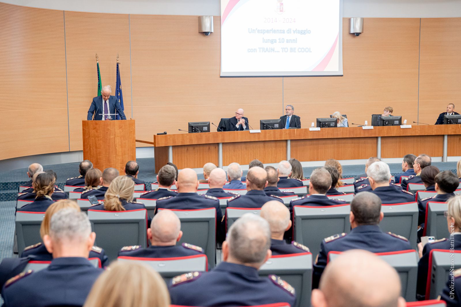 Decennale del progetto educativo in ambito ferroviario “Train…to be cool” Tavola rotonda alla presenza del Ministro dell’Interno Matteo Piantedosi Decennale del progetto educativo in ambito ferroviario “Train…to be cool” Tavola rotonda alla presenza del Ministro dell’Interno Matteo Piantedosi
