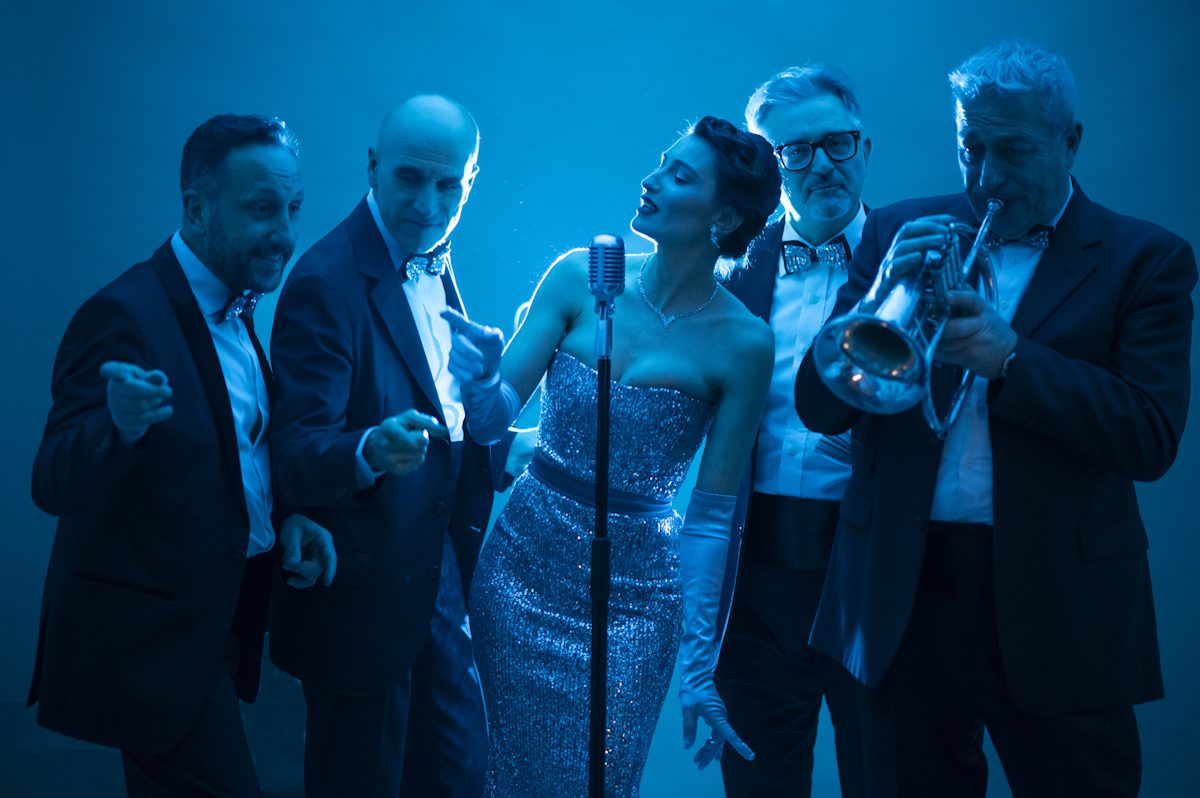 “Palomar” è il nuovo singolo dei Four Seasons Quintet “Palomar” è il nuovo singolo dei Four Seasons Quintet