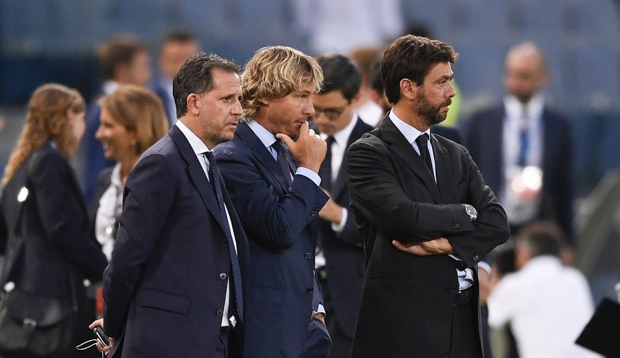 Plusvalenze Juve, chiesto il rinvio a giudizio per Agnelli e la dirigenza bianconera Plusvalenze Juve, chiesto il rinvio a giudizio per Agnelli e la dirigenza bianconera