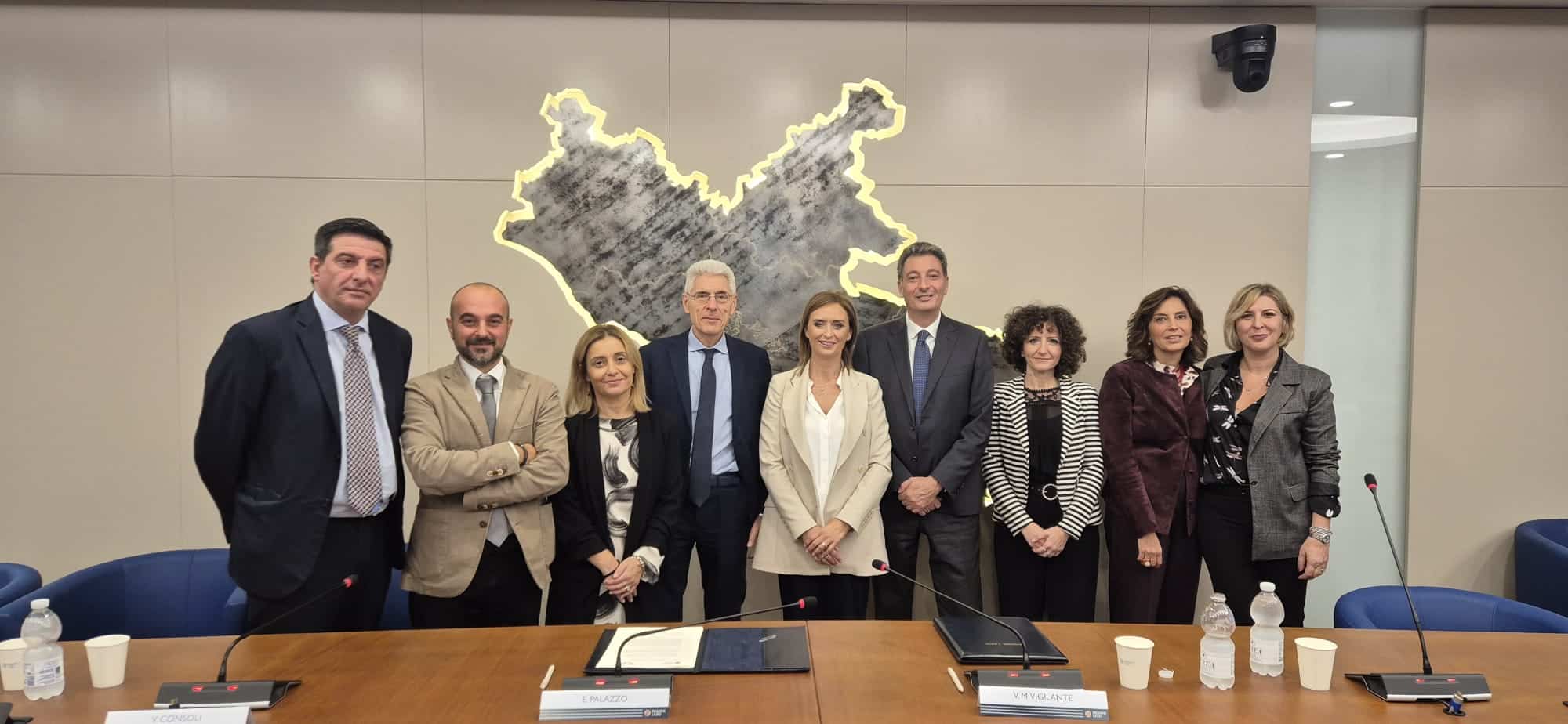 LAZIO, SIGLATO PROTOCOLLO D’INTESA REGIONE-GSE PER PROMUOVERE LA TRANSIZIONE ENERGETICA LAZIO, SIGLATO PROTOCOLLO D’INTESA REGIONE-GSE PER PROMUOVERE LA TRANSIZIONE ENERGETICA