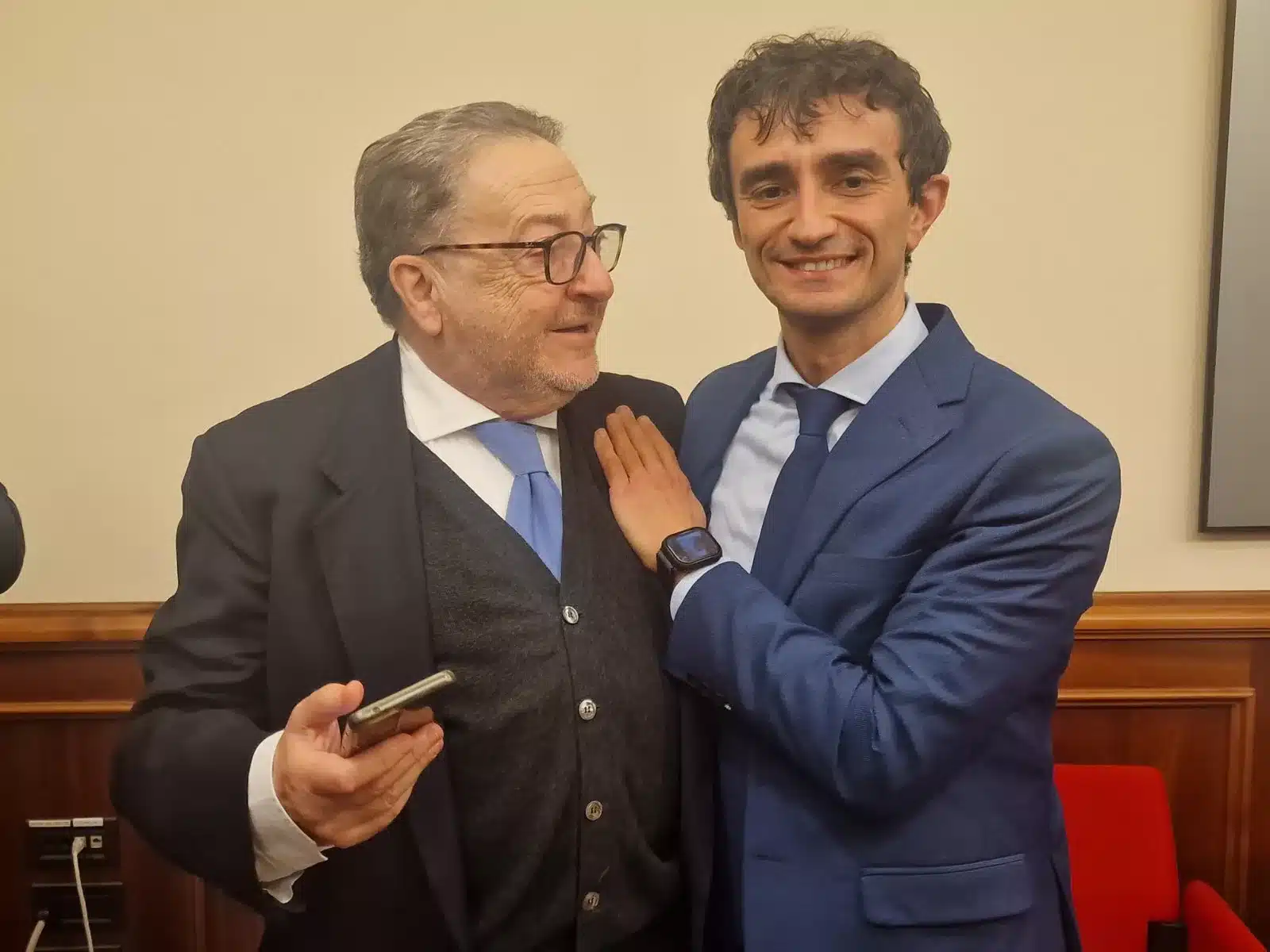 BIGNAMI NUOVO CAPOGRUPPO FDI ALLA CAMERA, DE CORATO: «PERSONA GIUSTA PER RICOPRIRE QUESTO IMPORTANTE RUOLO DOPO AVER BEN LAVORATO DA VICE MINISTRO BIGNAMI NUOVO CAPOGRUPPO FDI ALLA CAMERA, DE CORATO: «PERSONA GIUSTA PER RICOPRIRE QUESTO IMPORTANTE RUOLO DOPO AVER BEN LAVORATO DA VICE MINISTRO