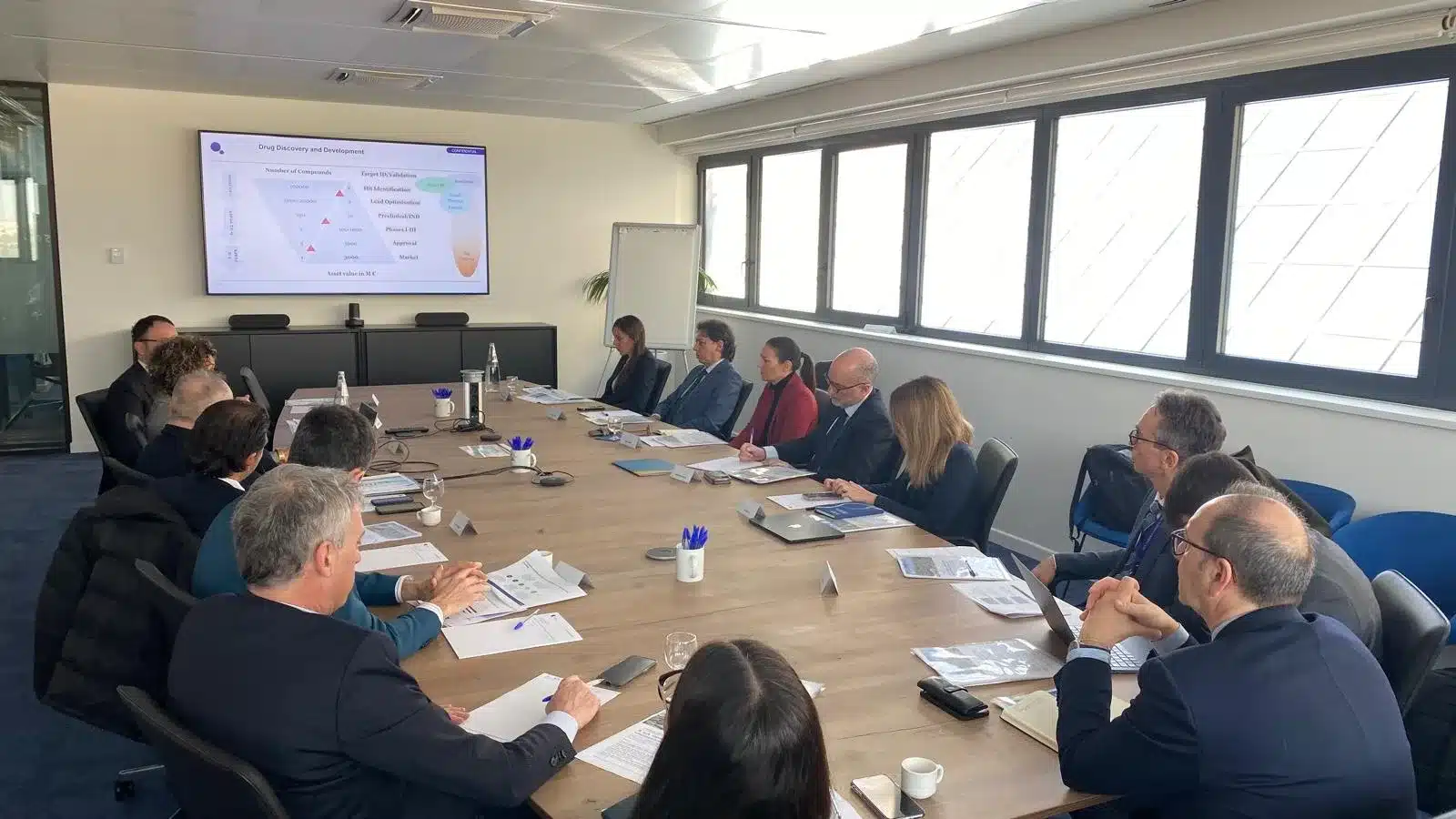 UGL Chimici: Collaborazione Strategica per il Futuro della Ricerca Farmaceutica in Italia UGL Chimici: Collaborazione Strategica per il Futuro della Ricerca Farmaceutica in Italia