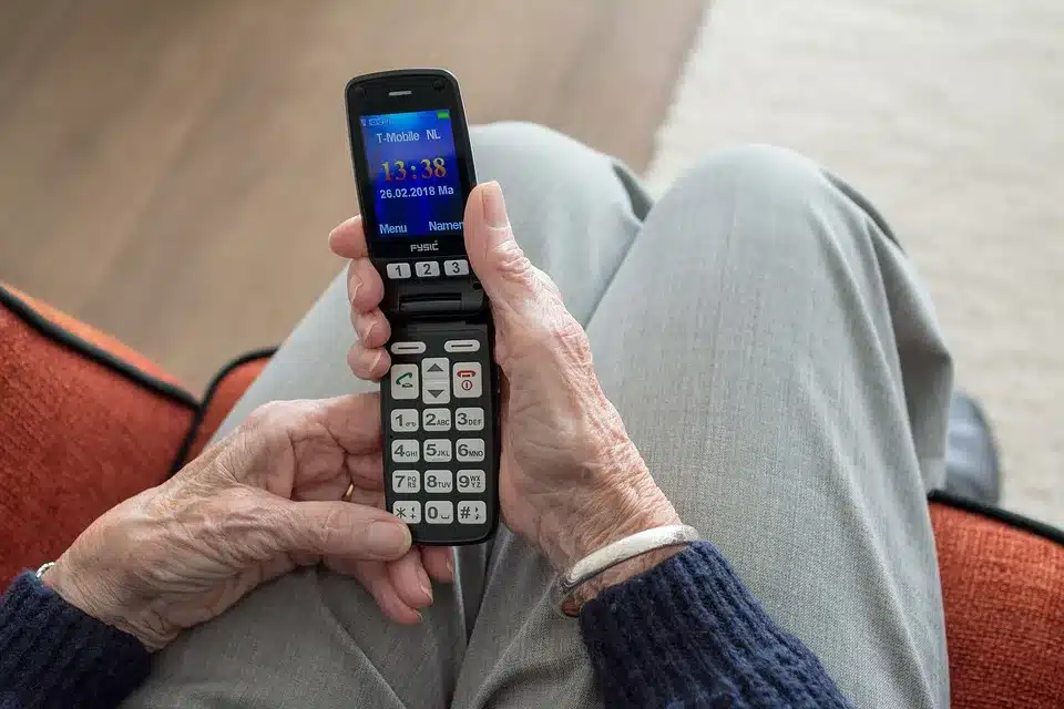 Anziani truffati, smantellato gruppo criminale specializzato nelle “telefonate fake” Anziani truffati, smantellato gruppo criminale specializzato nelle “telefonate fake”