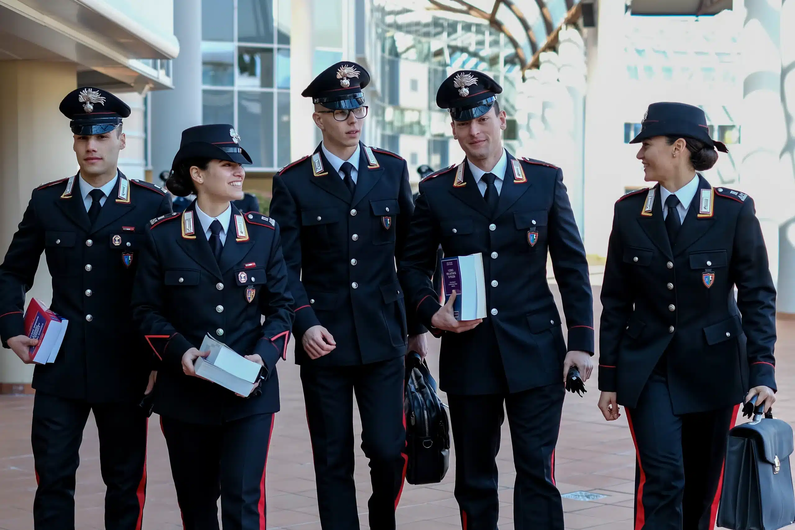CONCORSO PER IL RECLUTAMENTO DI 626 ALLIEVI MARESCIALLI DEL RUOLO ISPETTORI DELL’ARMA DEI CARABINIERI CONCORSO PER IL RECLUTAMENTO DI 626 ALLIEVI MARESCIALLI DEL RUOLO ISPETTORI DELL’ARMA DEI CARABINIERI
