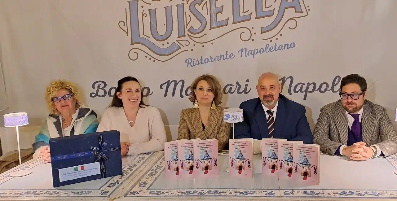 “Il Francese, Biancaneve e i Settebello” l’ultimo libro di Marianna Scagliola “Il Francese, Biancaneve e i Settebello” l’ultimo libro di Marianna Scagliola