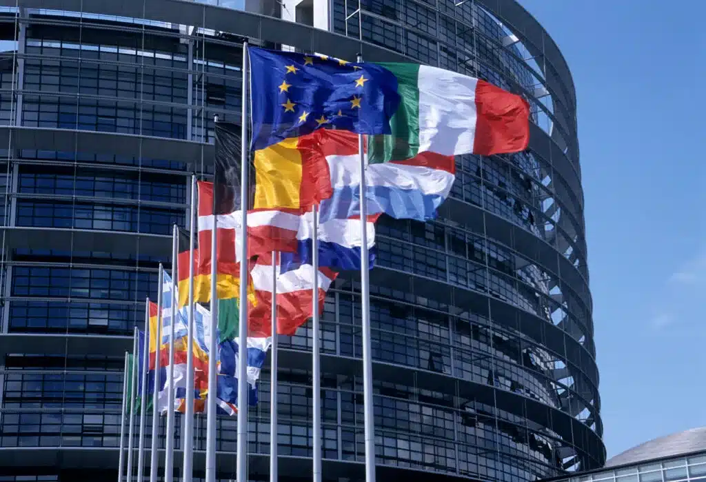 L’Europarlamento approva il piano sul riarmo dell’Unione L’Europarlamento approva il piano sul riarmo dell’Unione