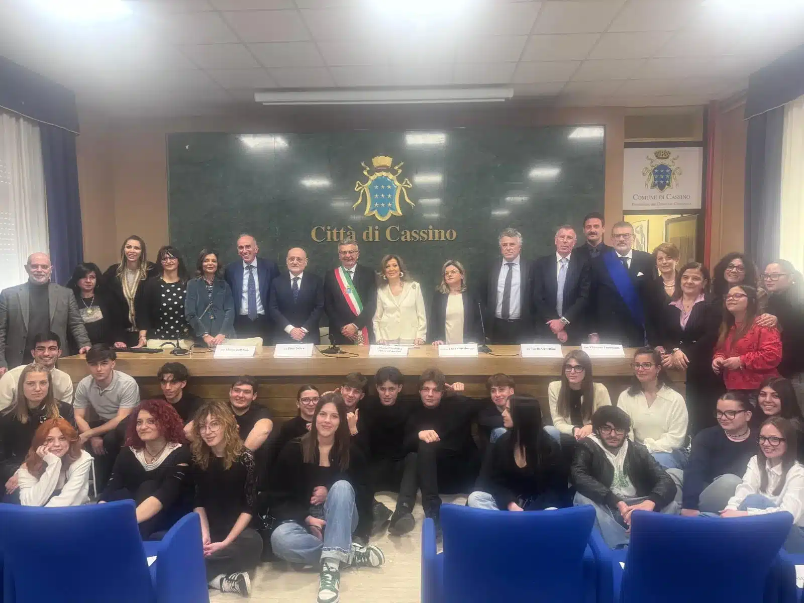 Gianluca Quadrini alla presentazione del premio ‘La Costituzione ieri, oggi e domani’ in onore della Senatrice Maria Elisabetta Alberti Casellati Gianluca Quadrini alla presentazione del premio ‘La Costituzione ieri, oggi e domani’ in onore della Senatrice Maria Elisabetta Alberti Casellati