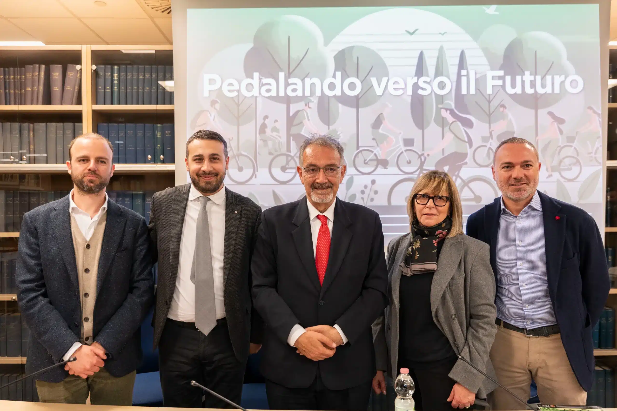 PERCORSI VERDI E CICLOPEDONALI, FIRMATA INTESA TRA REGIONE LAZIO E ANCI LAZIO PERCORSI VERDI E CICLOPEDONALI, FIRMATA INTESA TRA REGIONE LAZIO E ANCI LAZIO