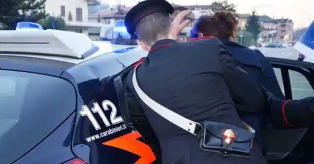 STIMIGLIANO: VIOLENZE NEI CONFRONTI DELLA MADRE: I CARABINIERI ESEGUONO UN’ORDINANZA CAUTELARE STIMIGLIANO: VIOLENZE NEI CONFRONTI DELLA MADRE: I CARABINIERI ESEGUONO UN’ORDINANZA CAUTELARE
