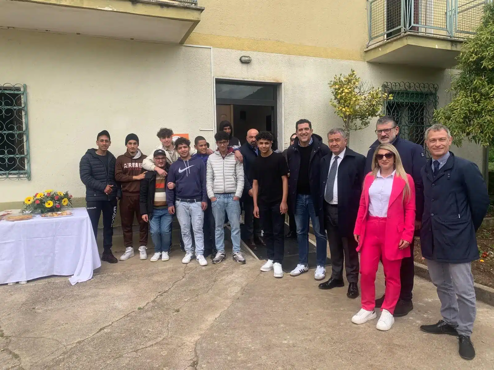 Visita del Presidente del Consiglio Provinciale, Quadrini, alla comunità per alloggio di minori, Fabulae di Villa Santa Lucia: un impegno concreto per il sociale Visita del Presidente del Consiglio Provinciale, Quadrini, alla comunità per alloggio di minori, Fabulae di Villa Santa Lucia: un impegno concreto per il sociale