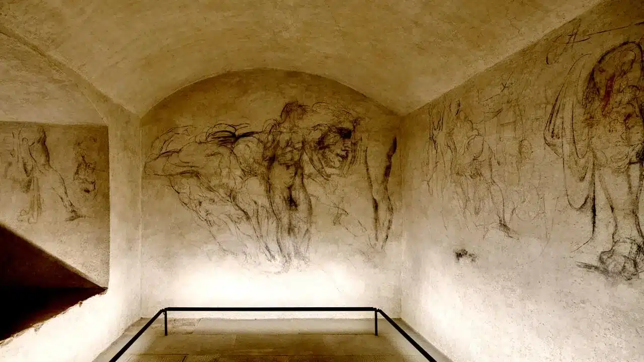 Una stanza, un genio, un segreto: visita al rifugio di Michelangelo Una stanza, un genio, un segreto: visita al rifugio di Michelangelo