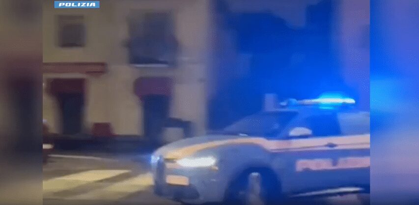 Milano, istigazione a delinquere ed addestramento con finalità di terrorismo: la Polizia di Stato arresta 16enne Milano, istigazione a delinquere ed addestramento con finalità di terrorismo: la Polizia di Stato arresta 16enne