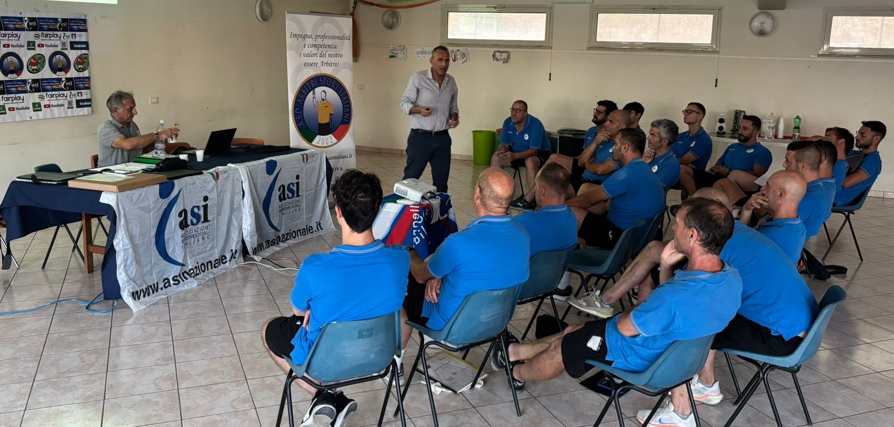 Fonte Nuova – Arbitri Sport Italiani Focus tecnico Calcio a 5 con Massimo Cumbo Fonte Nuova – Arbitri Sport Italiani Focus tecnico Calcio a 5 con Massimo Cumbo