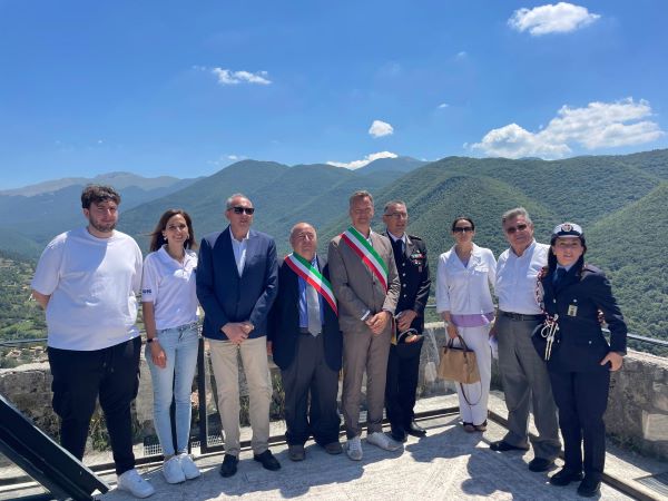 Nel nome della musica si fortifica il gemellaggio tra le due città di Trevi Nel nome della musica si fortifica il gemellaggio tra le due città di Trevi