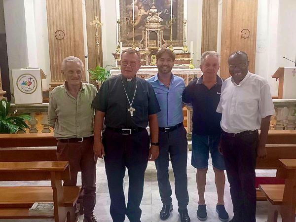 L’Arcivescovo di Mosca ospite due giorni della comunità locale L’Arcivescovo di Mosca ospite due giorni della comunità locale