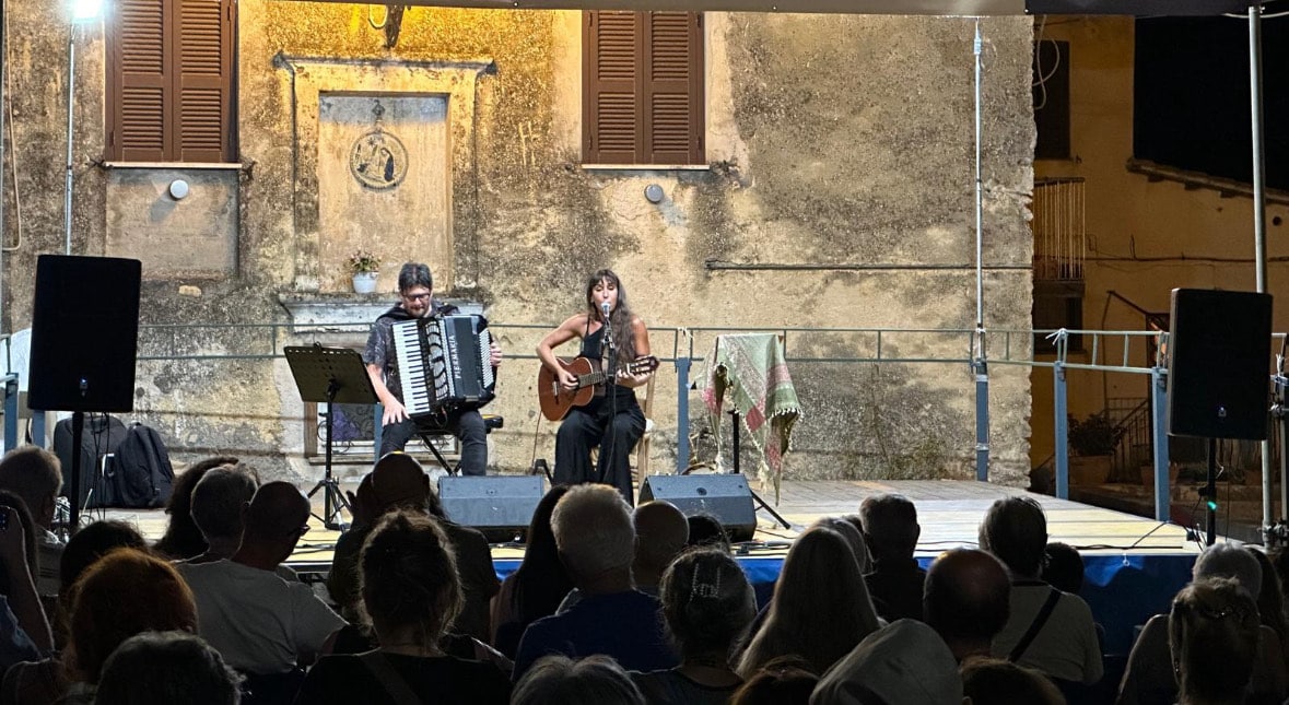 Frasso Musica 2025: 35 anni di suoni visioni e passione nel cuore della Sabina Frasso Musica 2025: 35 anni di suoni visioni e passione nel cuore della Sabina
