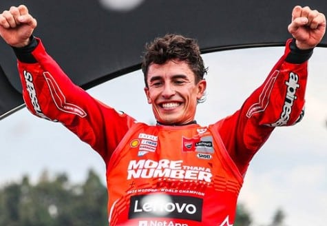 2184 giorni dopo, 9 volte Marquez: Mondiale in Giappone, Marc come Valentino | VIDEO 2184 giorni dopo, 9 volte Marquez: Mondiale in Giappone, Marc come Valentino | VIDEO