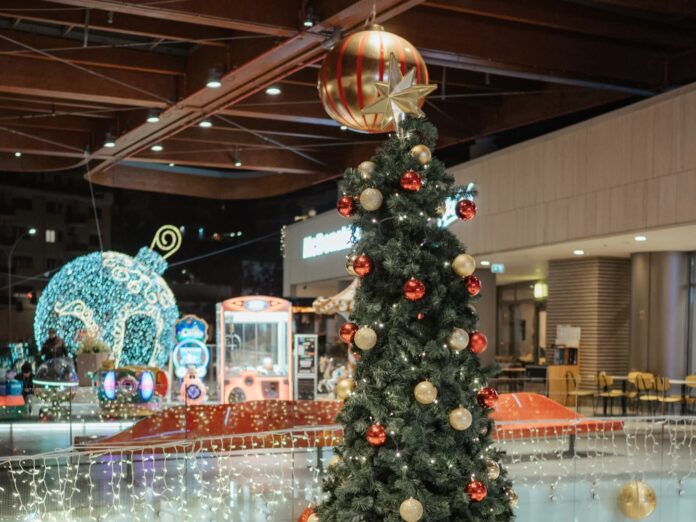“Natale Aureo". Al Centro Commerciale di valle Aurelia un ricco cartellone di eventi “Natale Aureo". Al Centro Commerciale di valle Aurelia un ricco cartellone di eventi