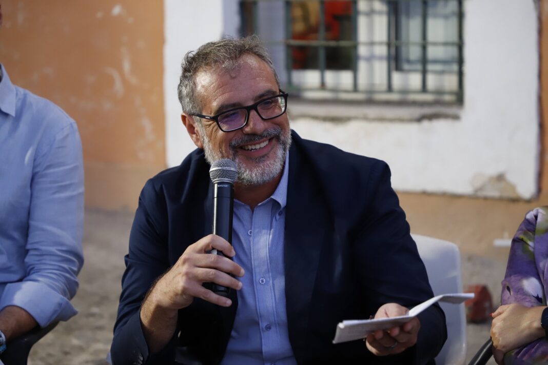 COOP: CHIUSURE E CESSIONI: COSENTINO (AVS): CHIEDIAMO SUBITO TAVOLI REGIONALI E MINISTERIALI PER GARANTIRE CONTINUITA’ LAVORATIVA E SALARIALE. COOP: CHIUSURE E CESSIONI: COSENTINO (AVS): CHIEDIAMO SUBITO TAVOLI REGIONALI E MINISTERIALI PER GARANTIRE CONTINUITA’ LAVORATIVA E SALARIALE.