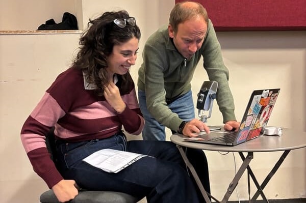 Nicoletta Calabresi e Simone Colaiacomo_le voci della città foto di clara lolletti