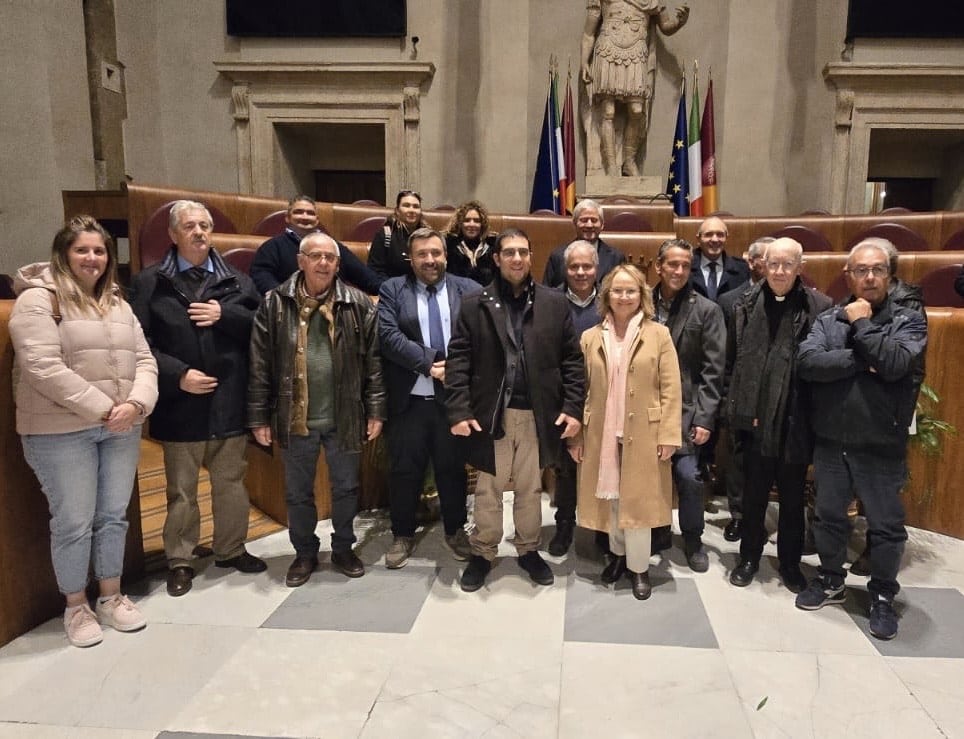 Presentato il libro del prof. Mussarra “Una storia dei Giubilei Celestino V” Presentato il libro del prof. Mussarra “Una storia dei Giubilei Celestino V”